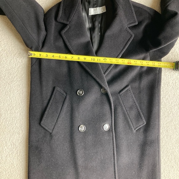 MaxMara long black wool overcoat - Picture 8 of 10